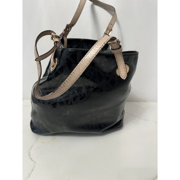 Michael Kors Black Patent Tote Shoulder Bag Logos, Tan Straps Casual Preppy - Picture 1 of 9